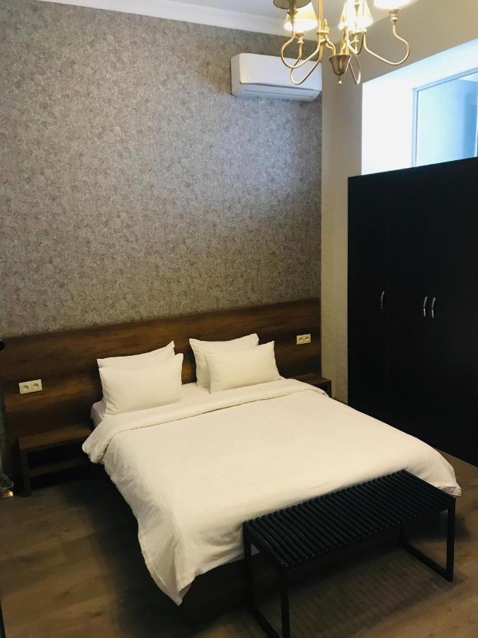 2Nd Floor Hotel 第比利斯 外观 照片